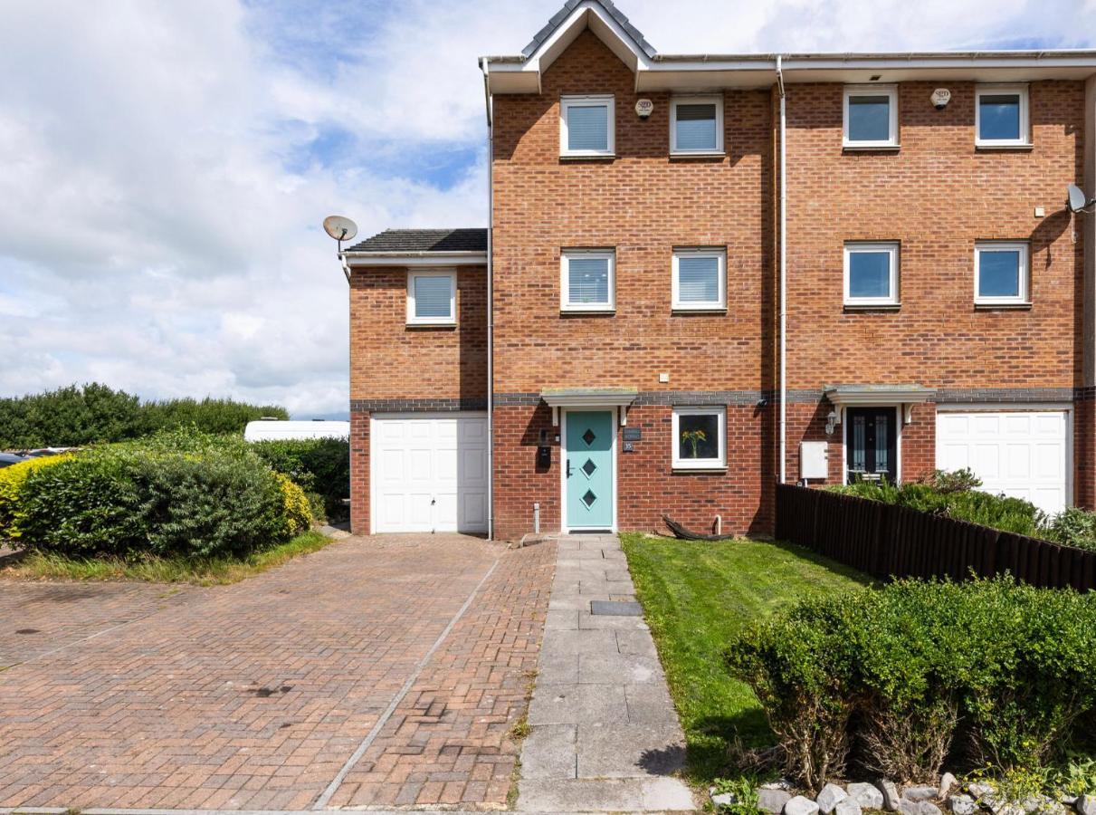 Villa Coastal Retreat In Carmarthenshire Llanelli Exterior foto